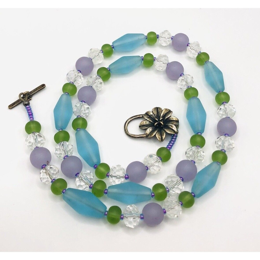 Pastel Frosted Glass Necklace ~Flower Toggle!